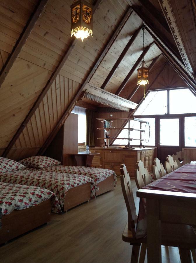 Belle Epoque Bed & Breakfast *